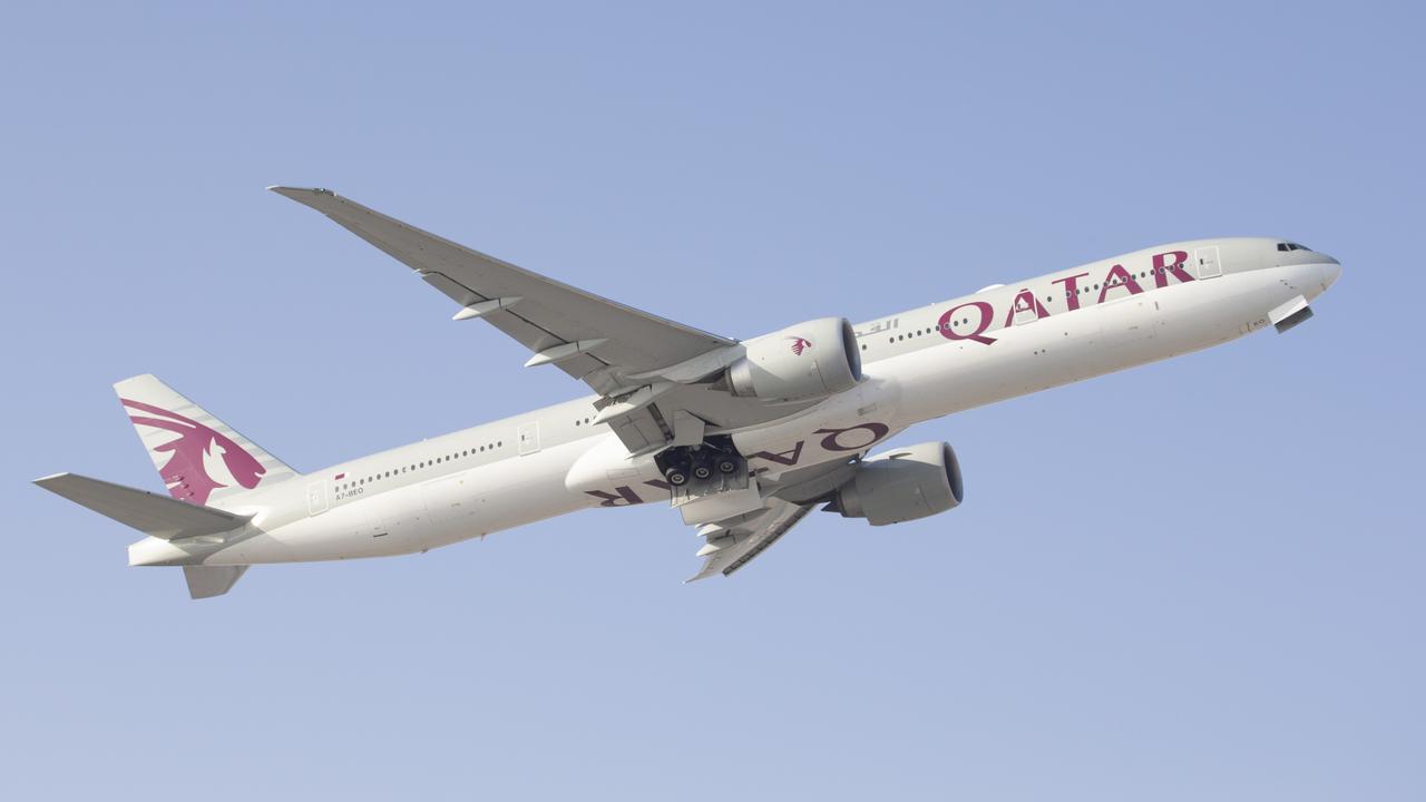 Woman dies on Qatar flight to Sydney