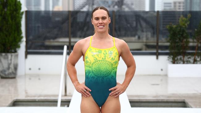 Chelsea Gubecka poses during the Australian 2024 Paris Olympic Games Speedo Uniform Squad Announcement. (Photo by Chris Hyde/Getty Images)