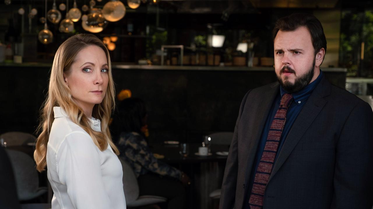 North Shore stars Joanne Froggatt and John Bradley. Picture: Channel 10