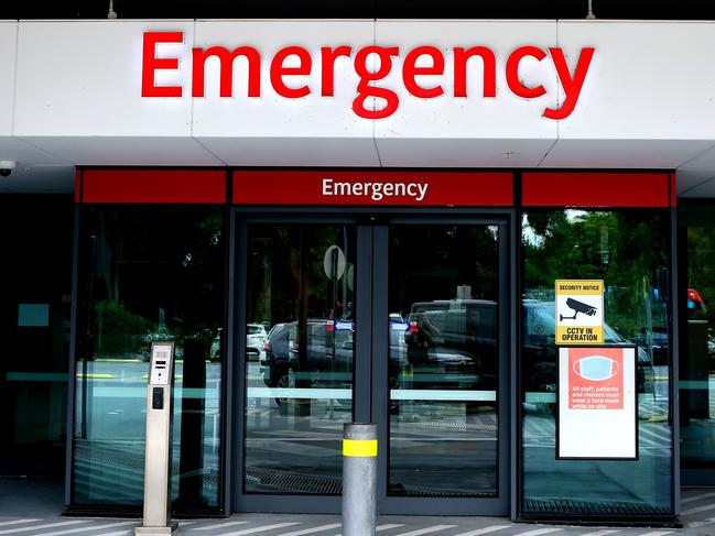 ADELAIDE, AUSTRALIA - NewsWire Photos 5, May, 2023: 2023 Budget generics: Hospital emergency signage at the Royal Adelaide Hospital.  Picture: NCA NewsWire / Kelly Barnes