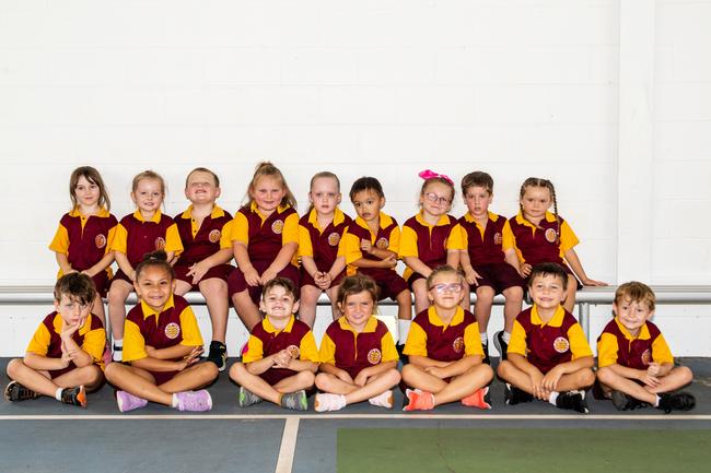 Sarina State School 2022 Prep B. (L-R) Back row: Scarlett Watters, Harper Leeson, Dallas Anderson, Brooklyn Boswood, Charliee Fisher, Sebastian Fuller, Gracie Flanagan, Archer McFadzen, Alierra Turnbull; front row: Mason Houston, Karoline Ketchell, Connor Kleyn, Ruby Whisson, Abbigail Macdonald, Corbin Wellby, Harlyn Pullen-Bradford. Picture: Michaela Harlow MKY2022PREP