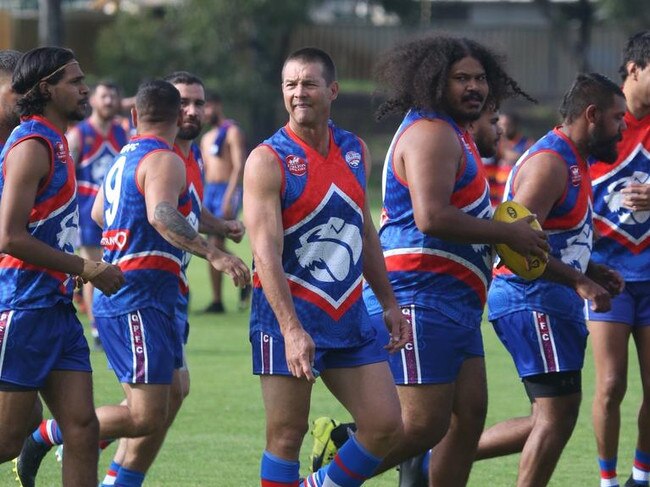 Cousins turned out for the Queens Park Bulldogs in the Perth Metro Football League in 2021.