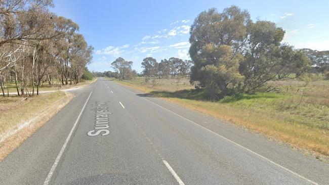 The fatal collision occurred on the Sunraysia Highway in Lamplough early Tuesday morning