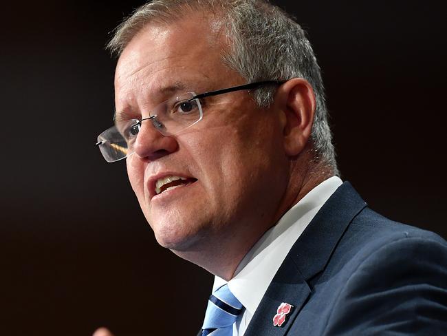 Prime Minister Scott Morrison addresses the Lifeline Australia Luncheon in Sydney, Friday, November 9, 2018. (AAP Image/Joel Carrett) NO ARCHIVING