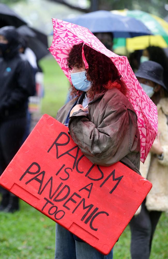 Crowd at the Black Lives Matter protest held at Djabarrgalli (Sydney Domain) in 2020. Picture: Jonathan Ng