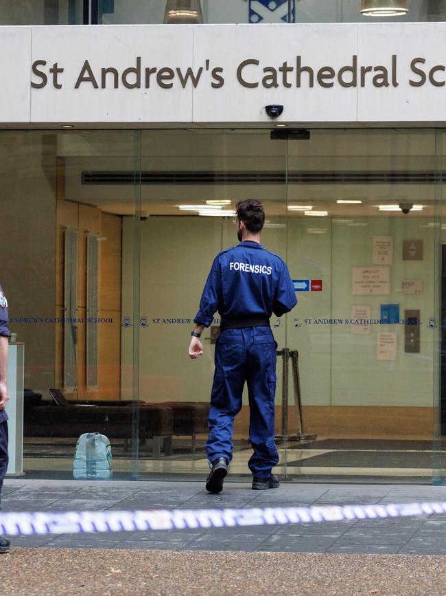 Police confirmed staff had been threatened. Picture: NewsWire / David Swift