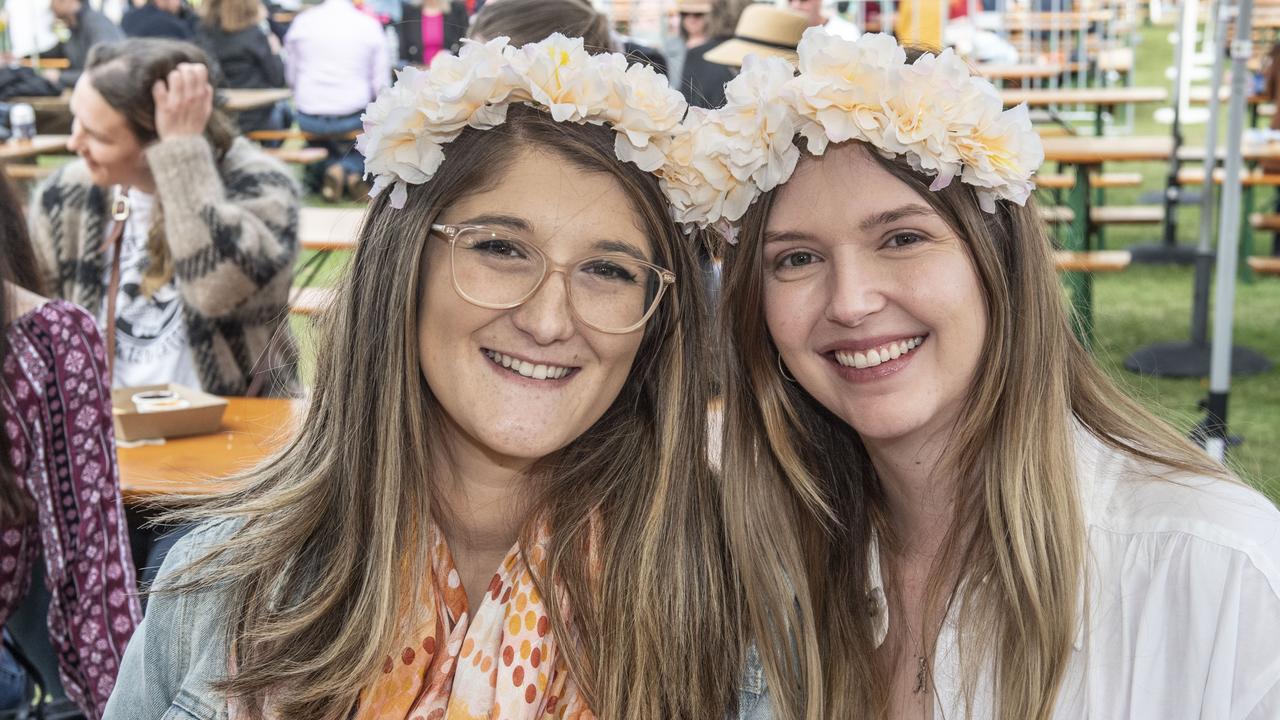 (from left) Maddison Gangi and Amanda Patzwald. Festival of Food and Wine, Queens Park, Toowoomba Carnival of Flowers. Picture: Nev Madsen