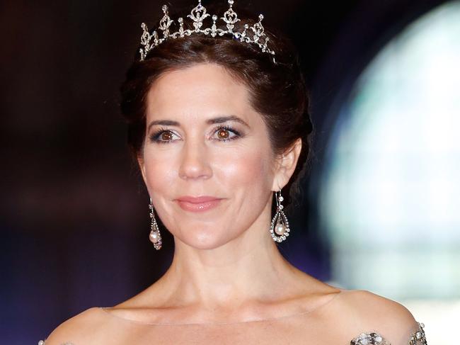 AMSTERDAM, NETHERLANDS - APRIL 29:  Crown Princess Mary of Denmark  attends a dinner hosted by Queen Beatrix of The Netherlands ahead of her abdication in favour of Crown Prince Willem Alexander at Rijksmuseum on April 29, 2013 in Amsterdam, Netherlands.  (Photo by Michel Porro/Getty Images)