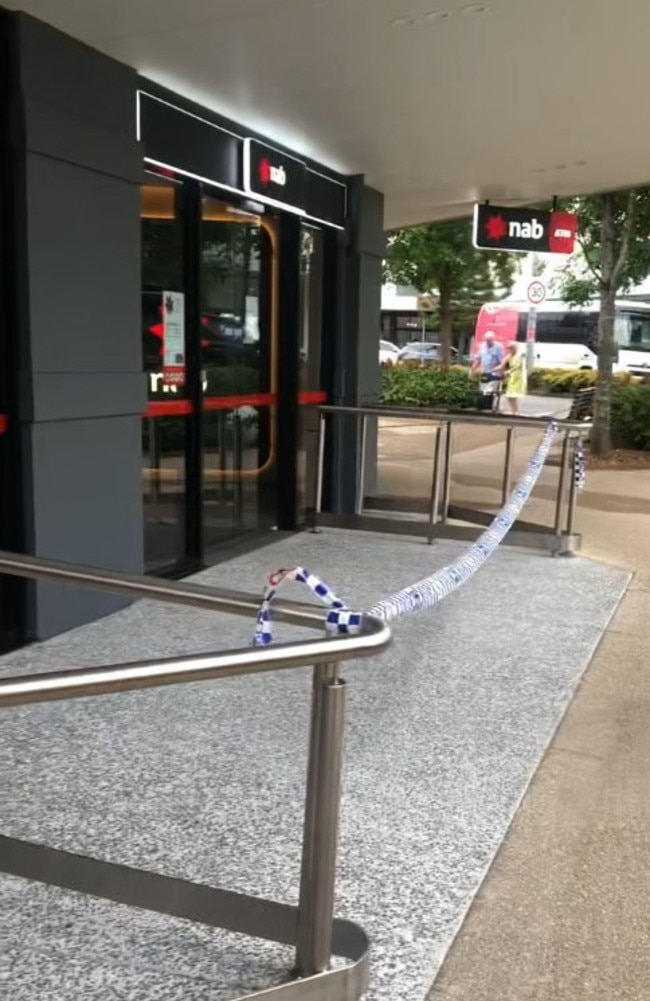 Police were called after a bank robbery at NAB on Griffith St in Coolangatta around 12pm on Tuesday. Photo: Les Graue