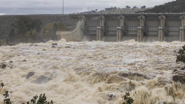 Raising of the Wyangala Dam wall has been scrapped. Picture: Gary Ramage