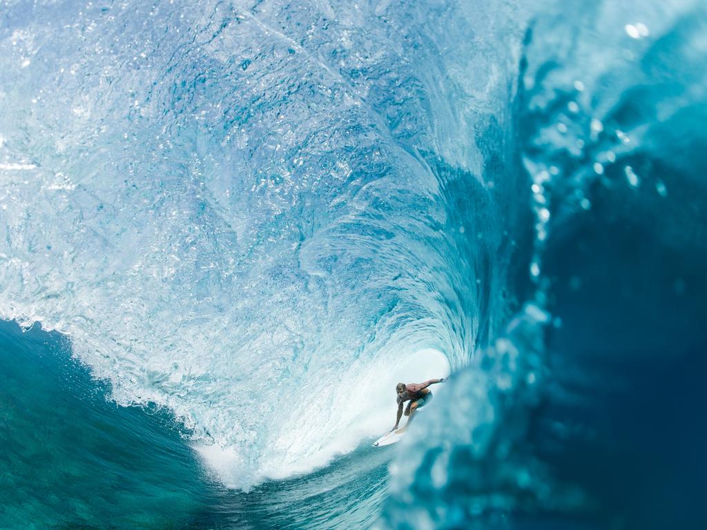 Photographer Corey Wilson’s Amazing Surf Images Exhibited On Gold Coast 