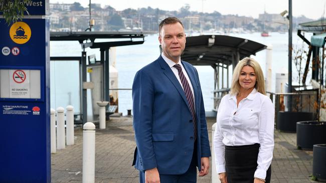 Balmain Greens MP Jamie Parker and resident Sharyn Jones would like to see the Elliott St wharf reopened. (AAP Image/Joel Carrett)