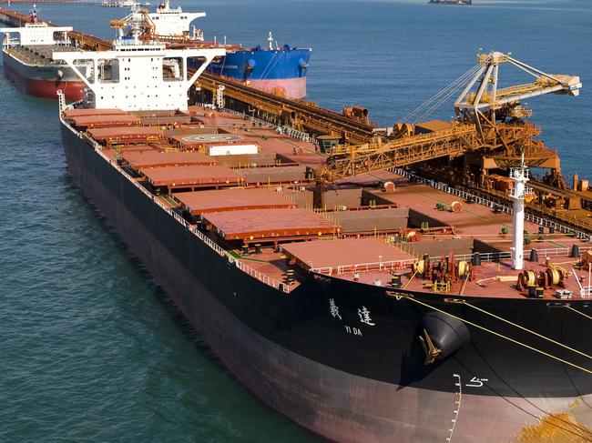 The 1 billionth tonne of Rio Tinto iron ore from their Yandi mine, is placed aboard a ship at their shipping terminal on coast of Western Australia, to be shipped to China, 18/05/2011.