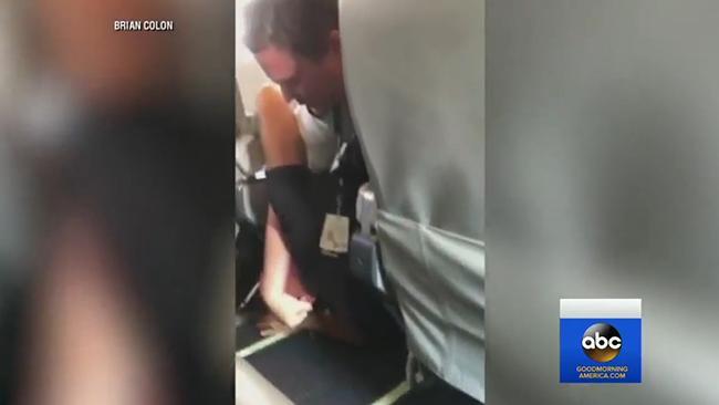 Pilot tackles drunken passenger