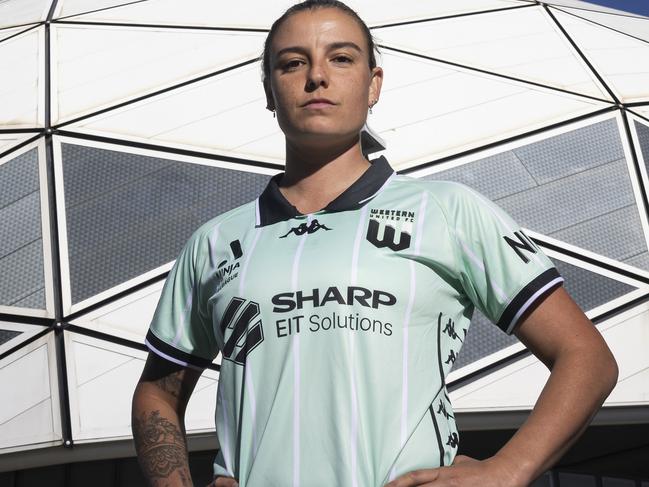 MELBOURNE, AUSTRALIA - OCTOBER 10: Chloe Logarzo of Western United poses for a photograph during the Melbourne Victory, Melbourne City & Western United 2024-25 A-League Season Launch Media Event at AAMI Park on October 10, 2024 in Melbourne, Australia. (Photo by Daniel Pockett/Getty Images)