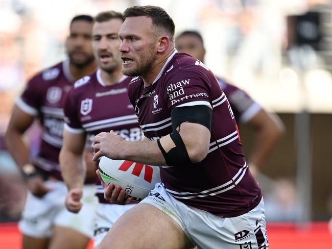 Manly prop Matt Lodge carts the ball up. NRL Imagery