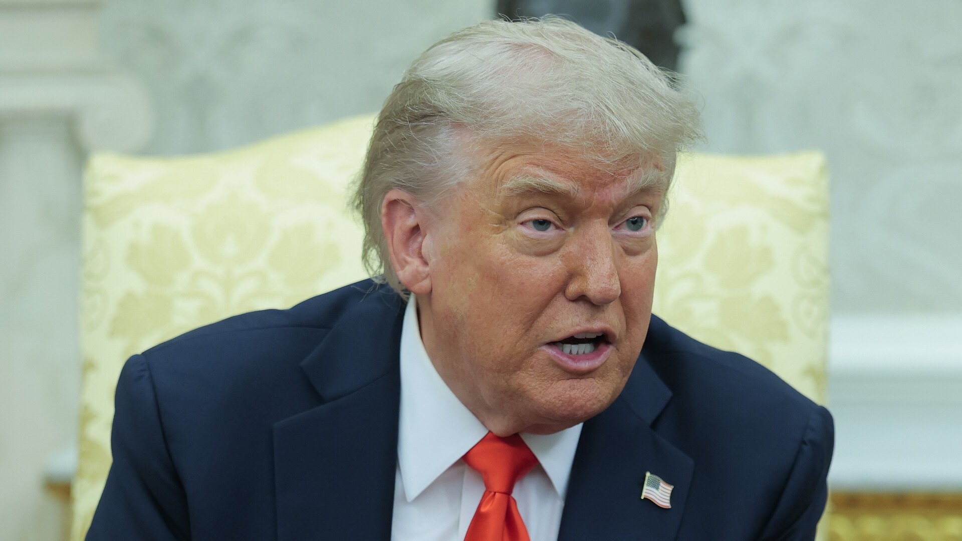 Trump shares 'very good' phone call with China on future trade deals