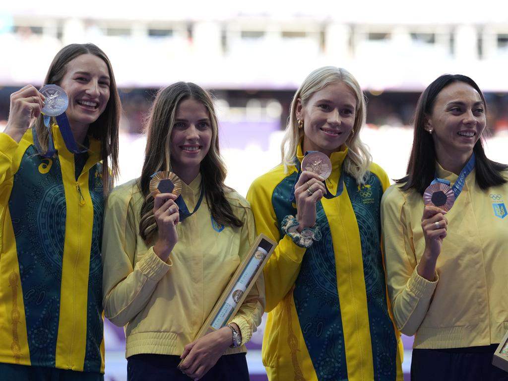 Gold medallist Yaroslava Mahuchikh (second from left) with Australian silver medallist Nicola Olyslagers (L) and bronze medalists Australian Eleanor Patterson (R) and fellow Ukrainian Iryna Gerashchenko. Picture: Mustafa Ciftci/Anadolu via Getty Images