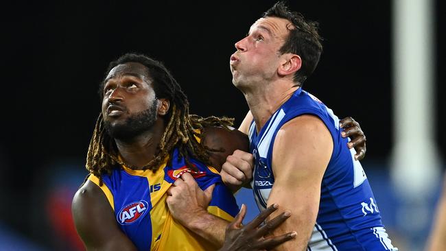 North Melbourne ruckman Todd Goldstein would be a perfect fit for the Bulldogs – should they find a way to pry him from the Kangaroos. Picture: Quinn Rooney/Getty Images