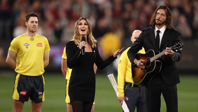 Delta Goodrem belts out the national anthem on Friday night. Picture: Michael Klein