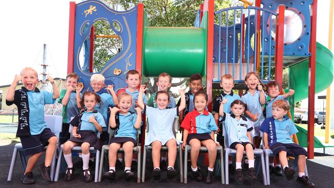 Biggera Waters MFY21 - Class R .Prep R: Back Row: Reid Ginnane, Nash Cuerden, Hunter Dell’Amico, Ethan Powell, Izrael Murtas, Oliver Tybergsson, Sienna Goodaer, Lachlan Tomlinson, Front Row: Ollie Shanks, Natalia Bland, Lily Hope, Ebony Andraos, Veronika Leifi, Maddison Dempsey, Levi Scanlon Photograph : Jason O'Brien