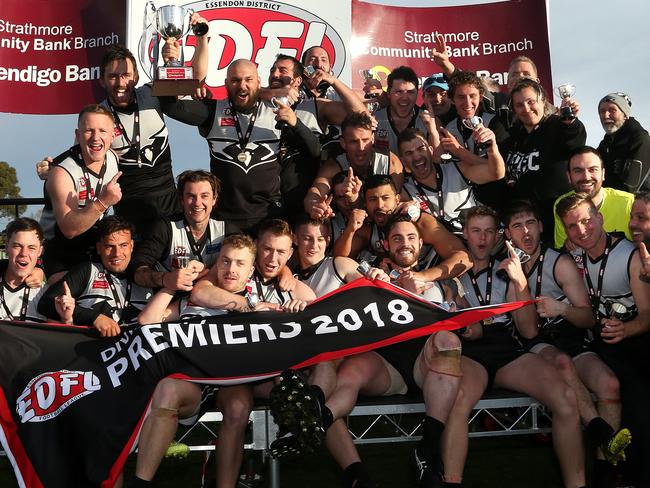 Roxburgh Park celebrates last season’s grand final victory. Picture: Hamish Blair