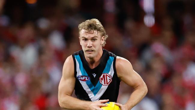 SYDNEY, AUSTRALIA - SEPTEMBER 20: Jason Horne-Francis of the Power runs with the ball during the 2024 AFL First Preliminary Final match between the Sydney Swans and the Port Adelaide Power at The Sydney Cricket Ground on September 20, 2024 in Sydney, Australia. (Photo by Dylan Burns/AFL Photos via Getty Images)