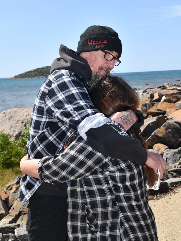 Ian Robinson said the family had gone through hell over the past four days. Picture: Keryn Stevens