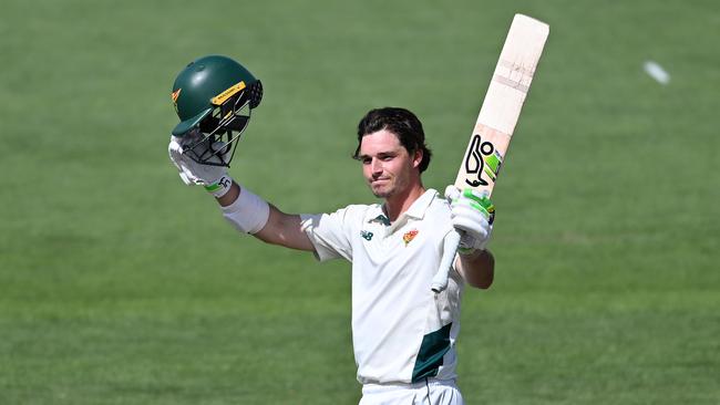 Ward has returned to the Tasmanian starting XI as a number three batter, a change from his role as an opener. (Photo by Steve Bell/Getty Images)