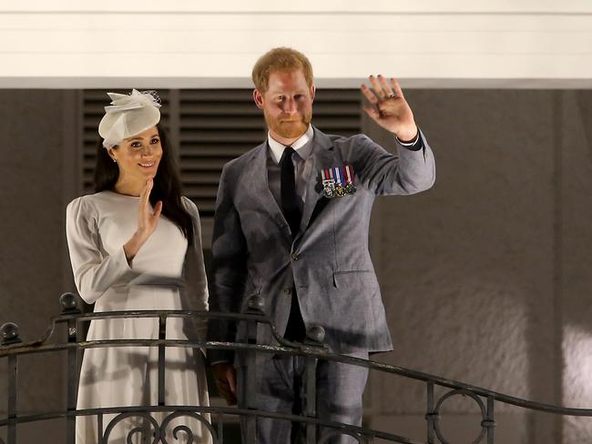 A royal wave from the balcony of the Grand Pacific Hotel. Picture: Nathan Edwards.