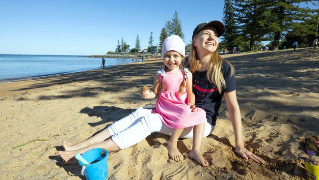 Olga Rakhmetova with her 4 year old daughter Alisa enjoy the beach at Scarborough after COVID-19 restrictions were relaxed. 2.05.2020 Picture: Renae Droop