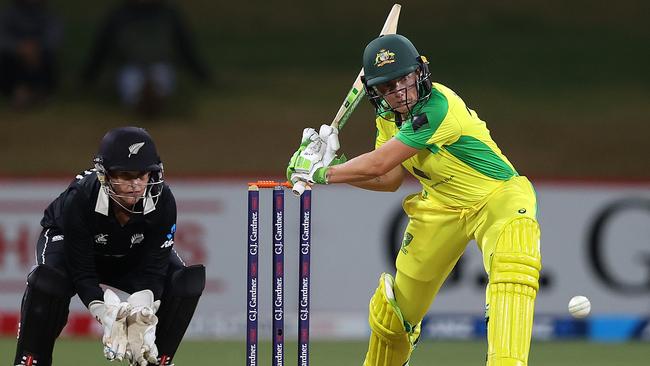 Alyssa Healy hopes a few adjustments will get her back among the runs.