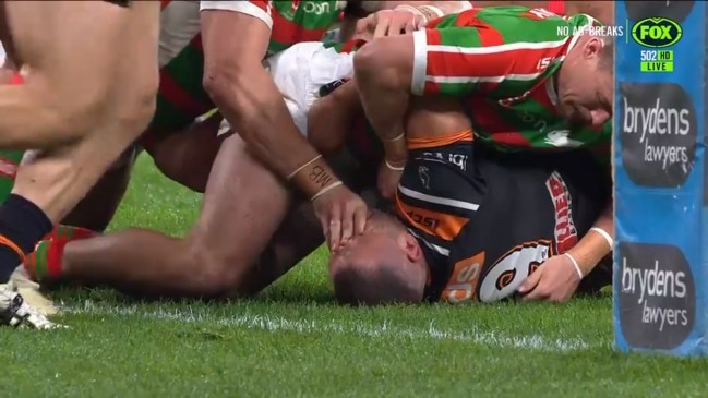 George Burgess eye gouge (Fox)