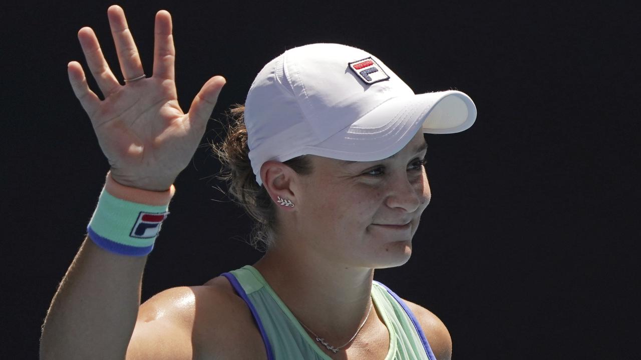 Australia's Ashleigh Barty waves after defeating Petra Kvitova of the Czech Republic. Photo: AP Photo/Lee Jin-man