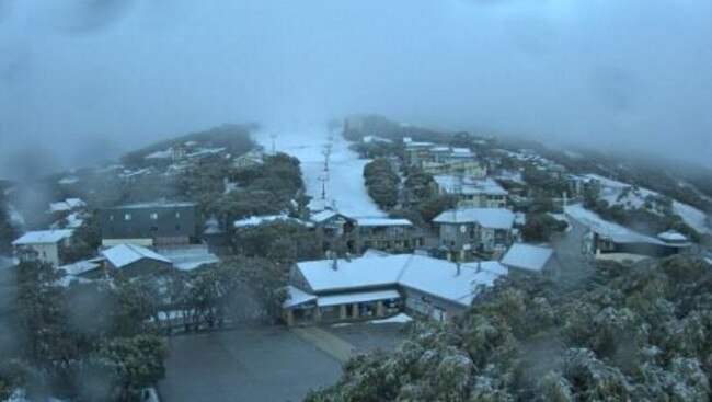 Snow falls at Mt Buller this morning as the freezing conditions continue well into spring. Picture: Ski.com.au