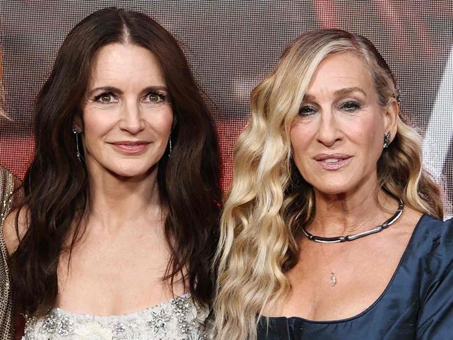 NEW YORK, NEW YORK - MAY 21: (L-R) Nicole Ari Parker, Kristin Davis, Sarah Jessica Parker, Sarita Choudhury and Cynthia Nixon attend Max Original's 