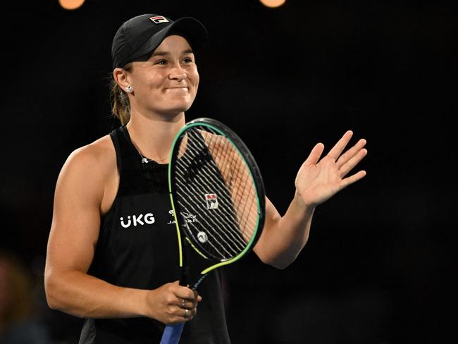 Ashleigh Barty of Australia celebrates her win against Iga Swiatek of Poland after their women's singles semi-final match on day 7 of the WTA Adelaide International tennis tournament in Adelaide on January 8, 2022. (Photo by Michael Errey / AFP) / -- IMAGE RESTRICTED TO EDITORIAL USE - STRICTLY NO COMMERCIAL USE --