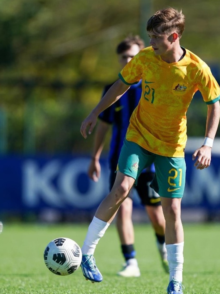 Rhys Williams in action for the under-17 Joeys side.