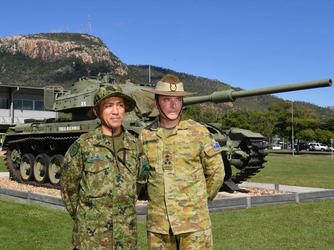 The Japanese ground self defense force is concluding their three month training exercise in Australia and returning home. Lieutenant Colonel Nakamura and Brigadier Dave McCammon at Lavarack Barracks. Picture: Evan Morgan
