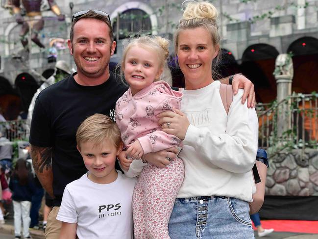 Matt, Ashlee, William and Isabelle Allwood at the EKKA. Photo: Patrick Woods.