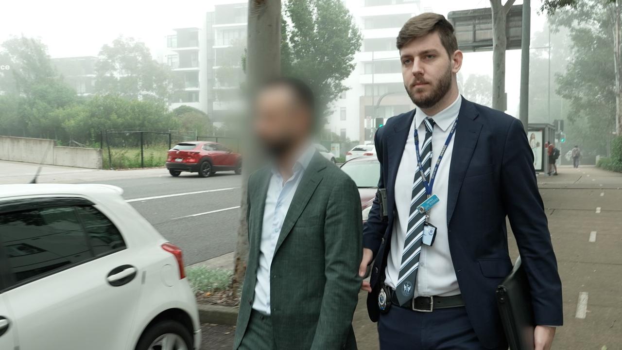 Man arrested over alleged $160k fraud scheme