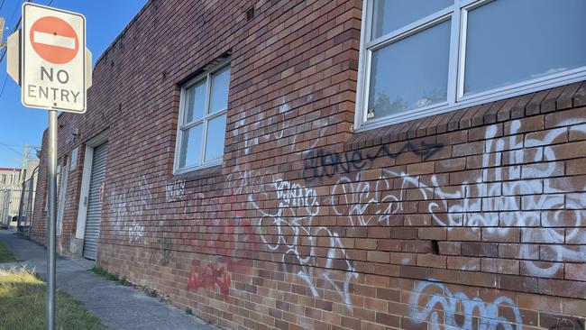 “NO ENTRY”: The state of a neighbouring business. Picture: Matt Gazy