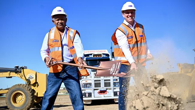 Yirendali traditional owners representative Jim Hill and former Queensland Premier Steven Miles at the groundbreaking of the CopperString project at Hughenden earlier this year.