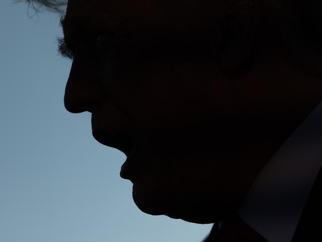 (FILES) In this file photo taken on September 21, 2020 US President Donald Trump speaks to the media prior to departing from the South Lawn of the White House in Washington, DC, as he travels to Ohio. - US President Donald Trump said on October 6, 2020 he was calling off talks on a new stimulus plan until after the election, accusing Democrats of not negotiating in good faith. "I have instructed my representatives to stop negotiating until after the election," he wrote in a tweet. (Photo by SAUL LOEB / AFP)