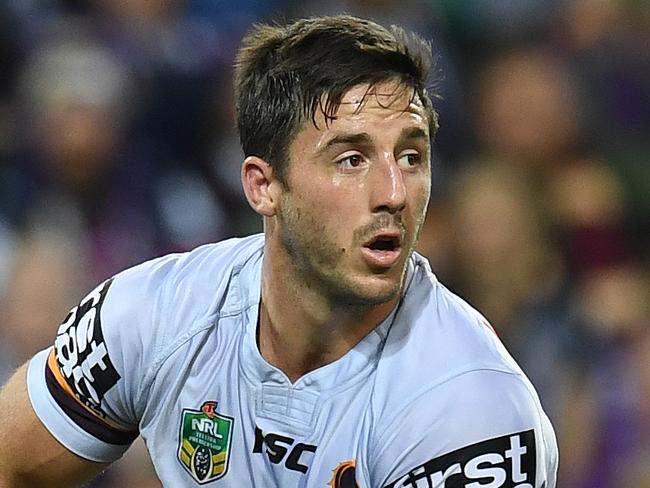 Ben Hunt of the Broncos is seen in a action during the first NRL preliminary final between the Melbourne Storm and the Brisbane Broncos at AAMI Park in Melbourne, Friday, September 22, 2017. (AAP Image/Julian Smith) NO ARCHIVING, EDITORIAL USE ONLY