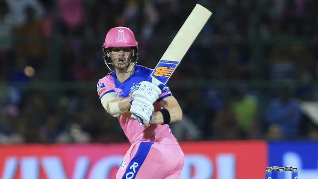 Rajasthan Royals' Steve Smith bats during the VIVO IPL T20 cricket match between Rajasthan Royals and Mumbai Indians in Jaipur, India, Saturday, April 20, 2019. (AP Photo/Vishal Bhatnagar)