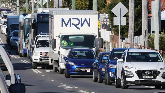 The line up for Covid testing at Adamstown, Newcastle, stretches for kilometres on August 6. Picture: NCA NewsWire / Peter Lorimer.