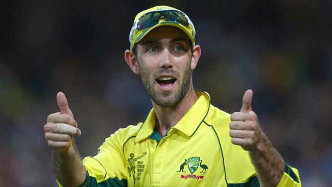 SYDNEY, AUSTRALIA - MARCH 08: Glenn Maxwell of Australia gestures to the crowd during the 2015 ICC Cricket World Cup match between Australia and Sri Lanka at Sydney Cricket Ground on March 8, 2015 in Sydney, Australia. (Photo by Mark Kolbe/Getty Images)