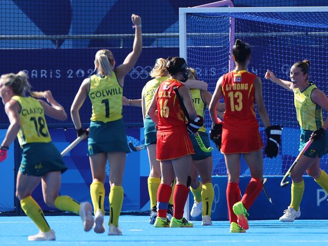 The Aussies made the early running. (Photo by Luke Hales/Getty Images)