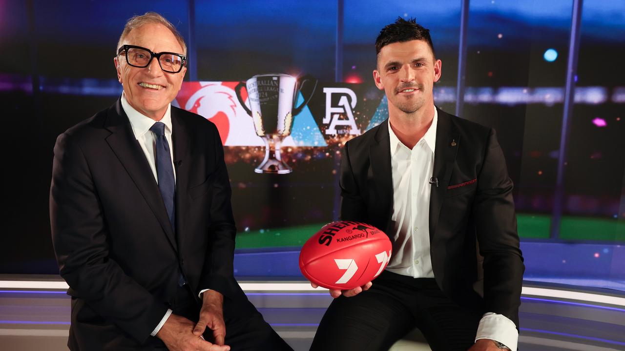 Collingwood star Scott Pendlebury with Tim Watson. Photo: Channel 7.